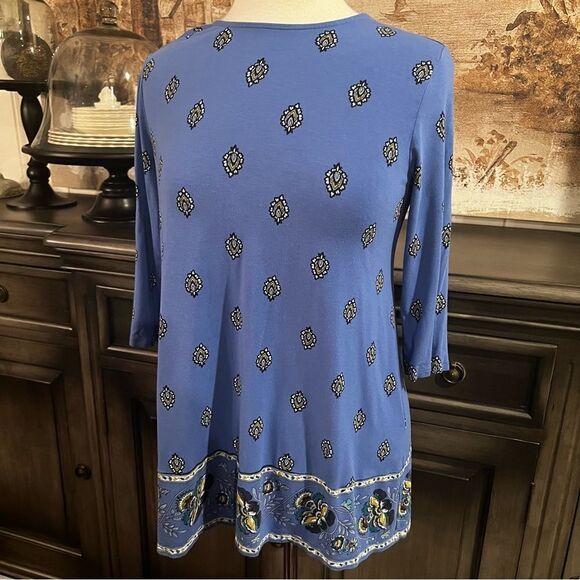 J Jill Tunic Top Blue Paisley Trim Stretchy size Small - Picture 1 of 9